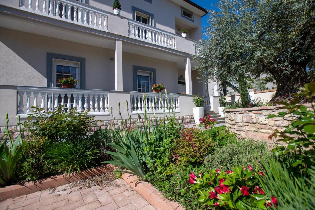 Villa Luce Assisi Rooms & Suites Екстериор снимка